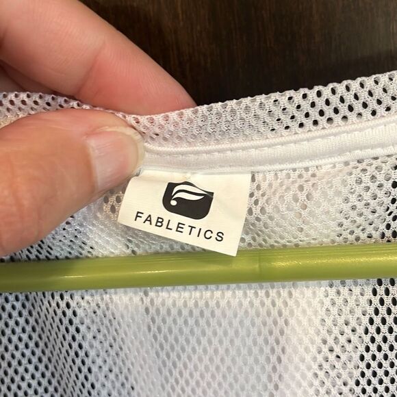 Fabletics White Layer Mesh Racerback Top 1X - Picture 3 of 5